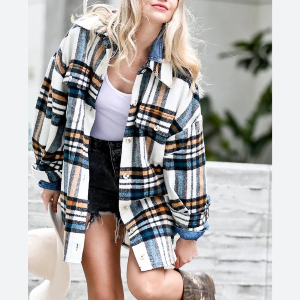 Main Strip Plaid Flannel Button Shacket Pocket Fuzzy Oversized Jacket Blue White